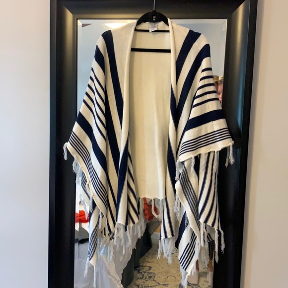 Tobi Jackets & Blazers - Kimono/shawl style cape